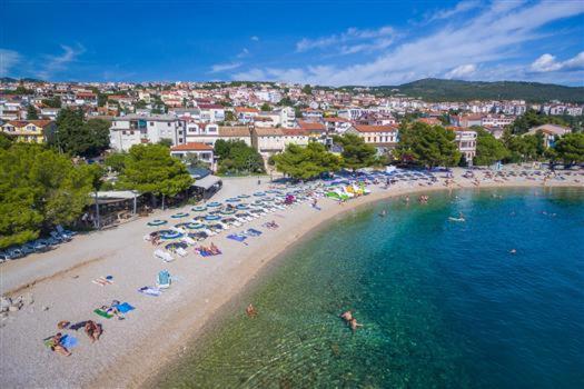 Apartmani Totic Crikvenica Εξωτερικό φωτογραφία